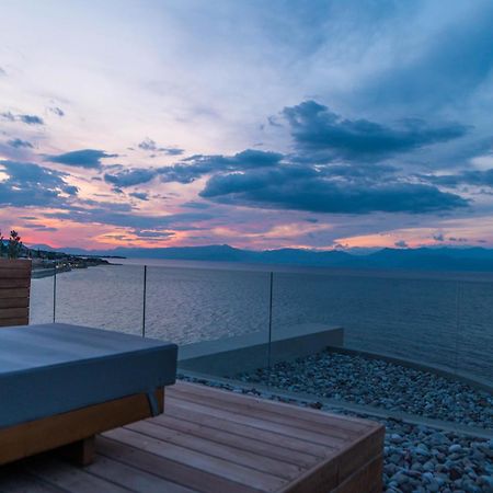 Alissachni Seaside Hotel Дервенион Экстерьер фото