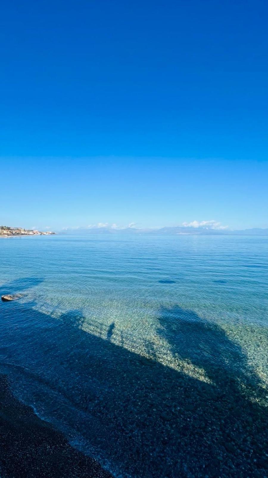 Alissachni Seaside Hotel Дервенион Экстерьер фото